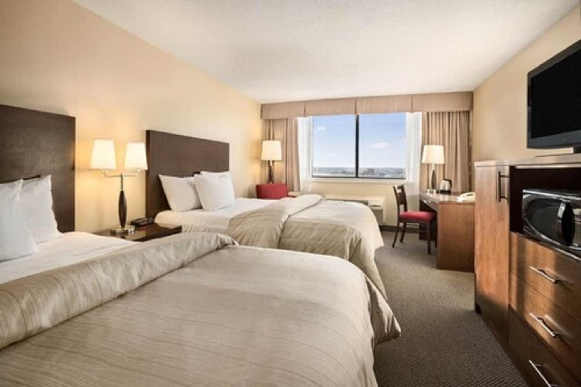 The Senator Hotel & Conference Center Timmins Eksteriør billede