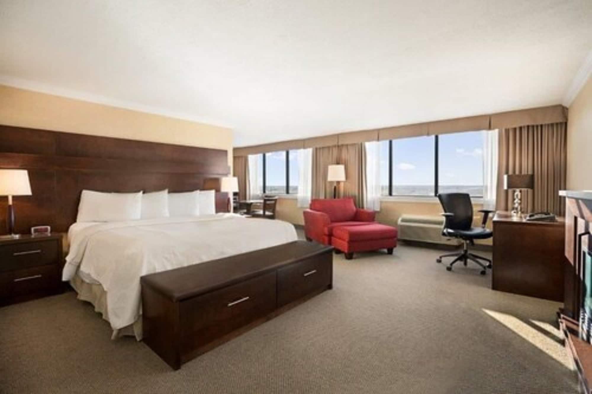 The Senator Hotel & Conference Center Timmins Eksteriør billede