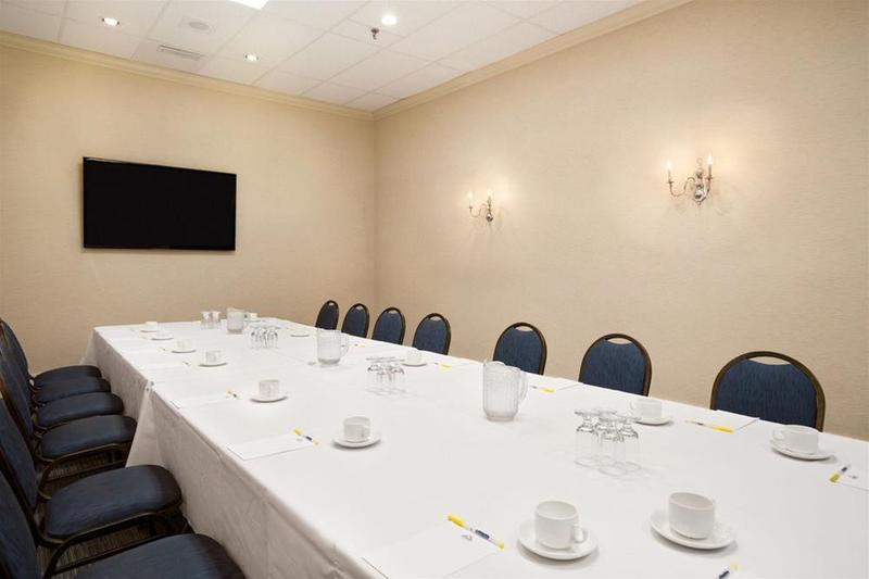 The Senator Hotel & Conference Center Timmins Eksteriør billede