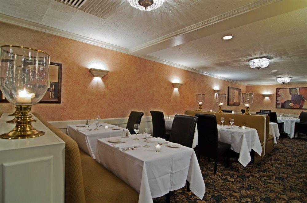 The Senator Hotel & Conference Center Timmins Eksteriør billede